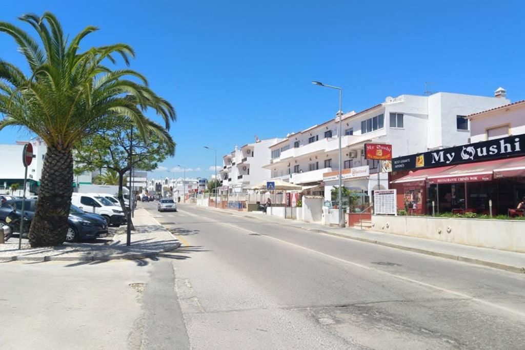 Praia Eulalia With Pool And 5 Minutes From The Beach Albufeira Extérieur photo