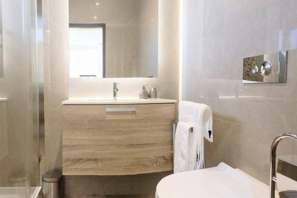 Praia Eulalia With Pool And 5 Minutes From The Beach Albufeira Extérieur photo