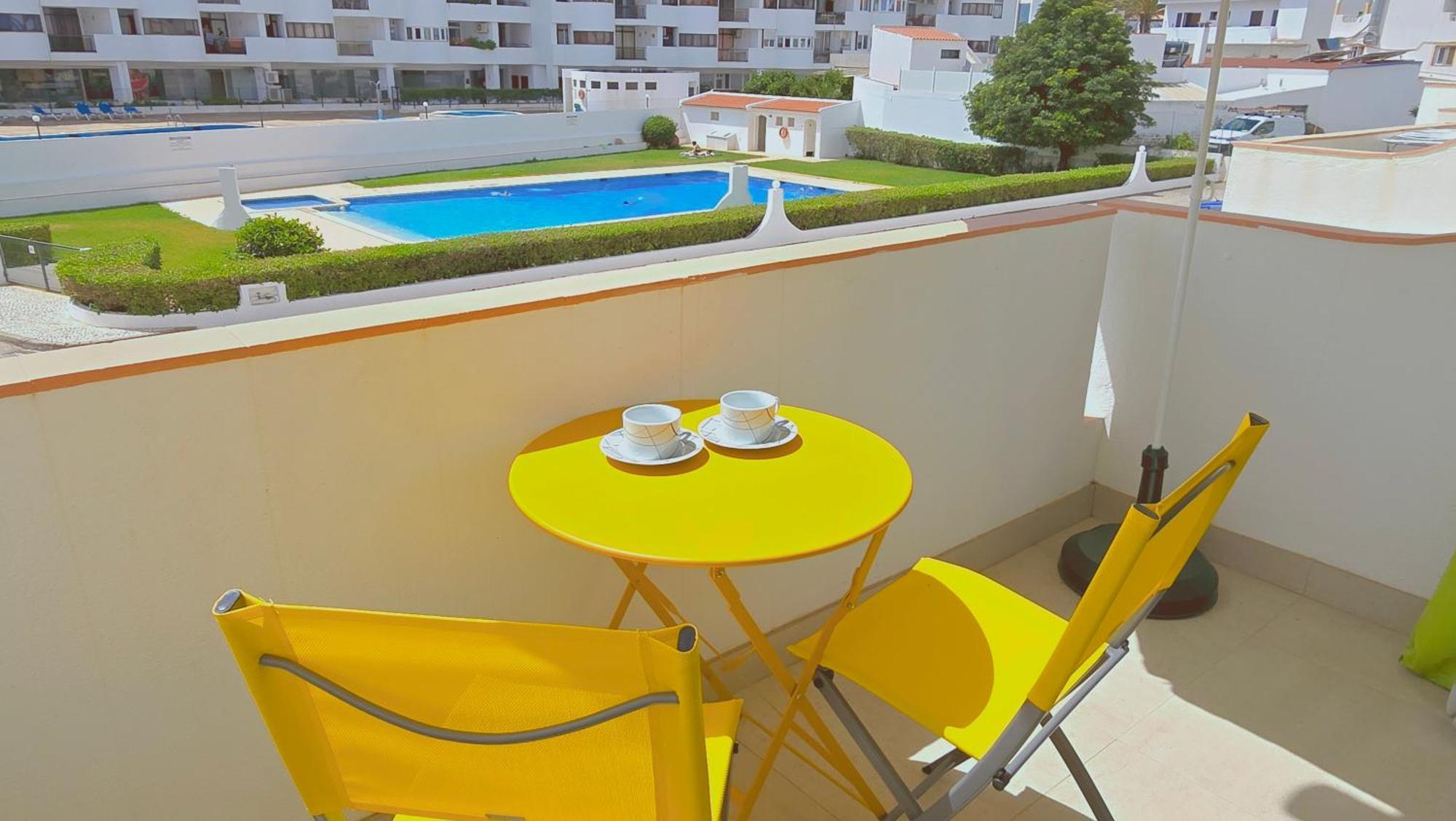 Praia Eulalia With Pool And 5 Minutes From The Beach Albufeira Extérieur photo